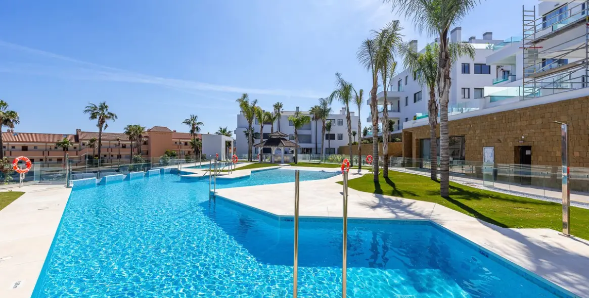 Sale of middle floor apartment in Mijas 20