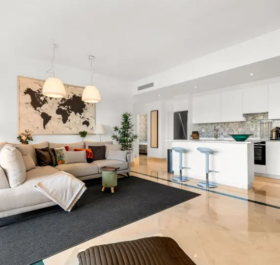 Sale of ground floor apartment in El Paraiso