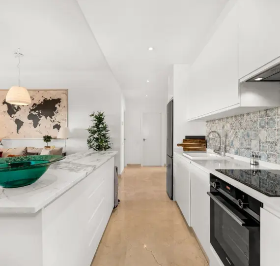 Sale of ground floor apartment in El Paraiso