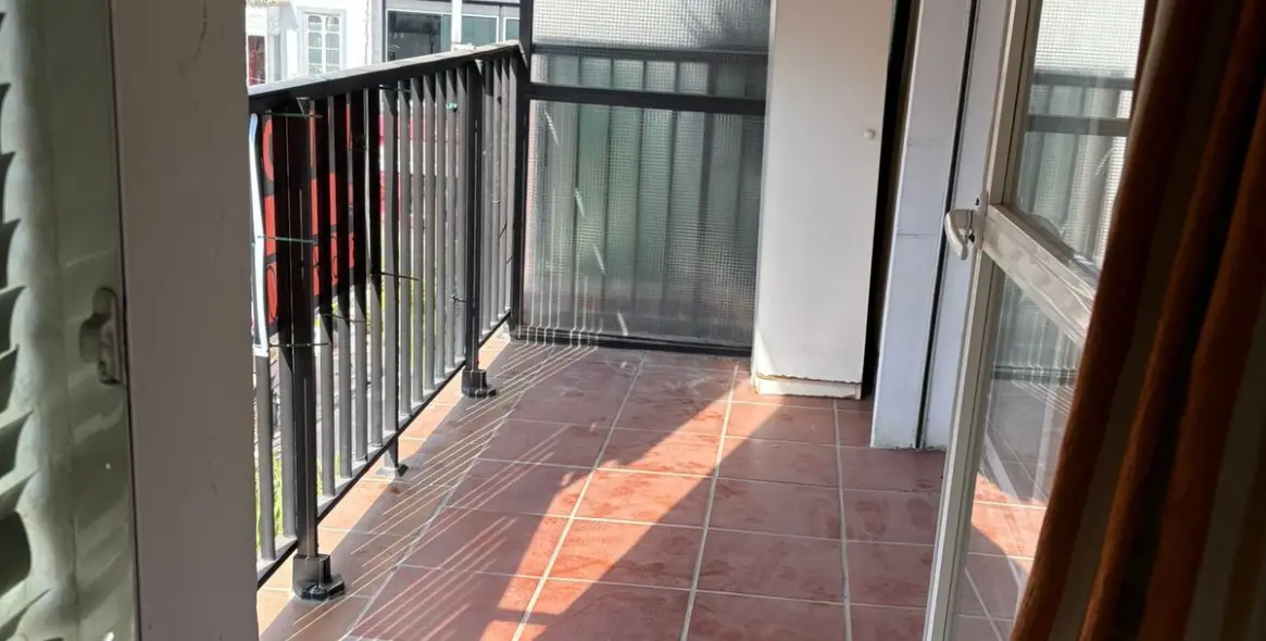 Sale of middle floor apartment in Fuengirola 14