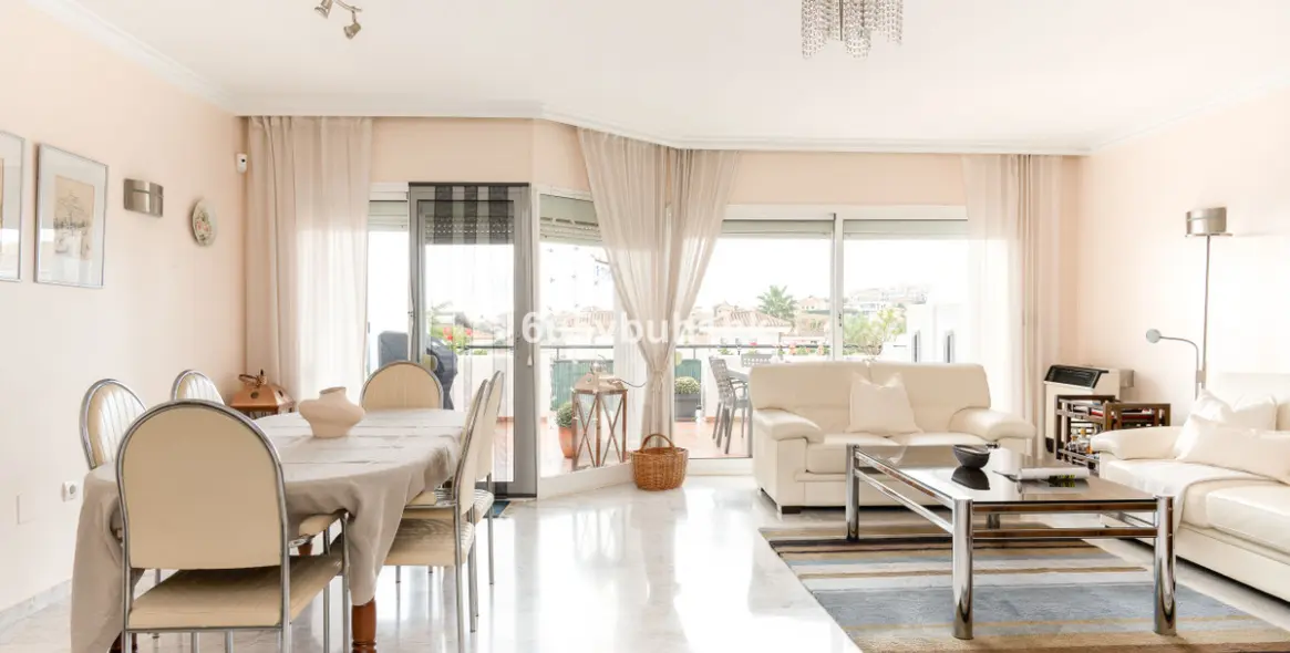 Продажа таунхауса в Benalmadena Costa 2
