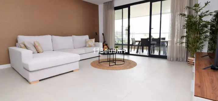 Venta de apartamento en planta baja en Estepona 3