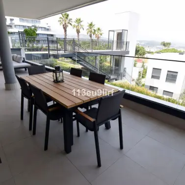 Venta de apartamento en planta baja en Estepona