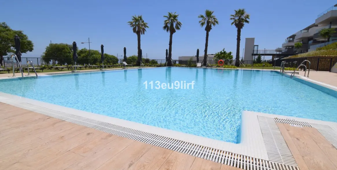 Sale of ground floor apartment in Estepona 25