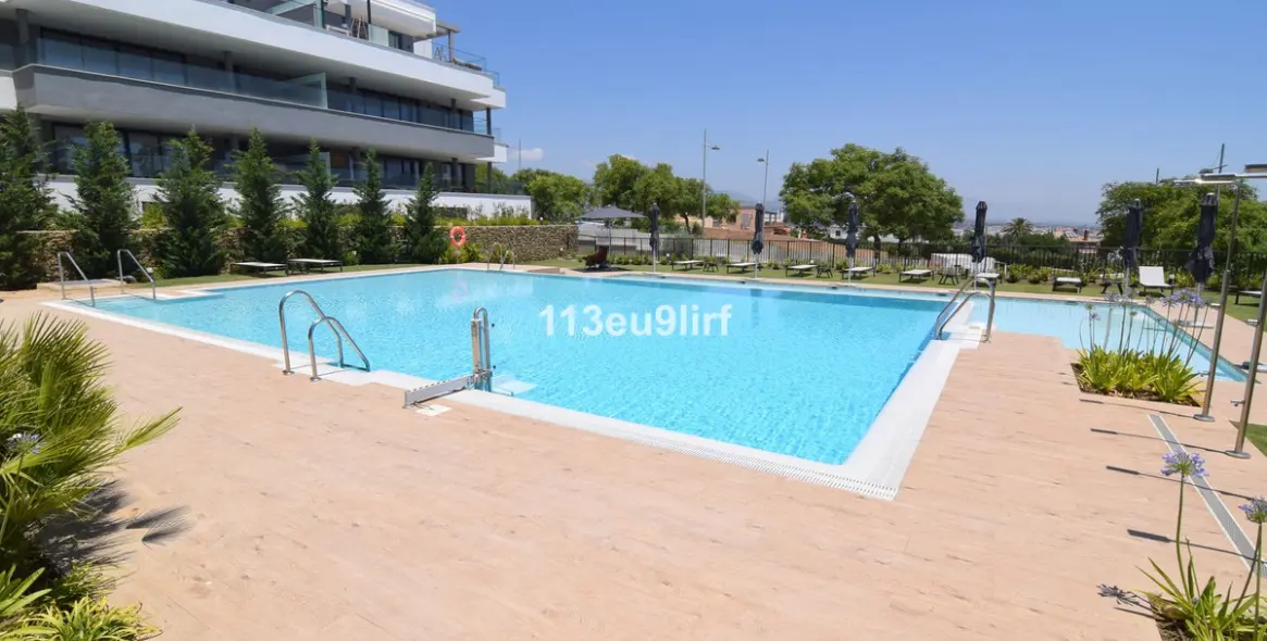 Sale of ground floor apartment in Estepona 27