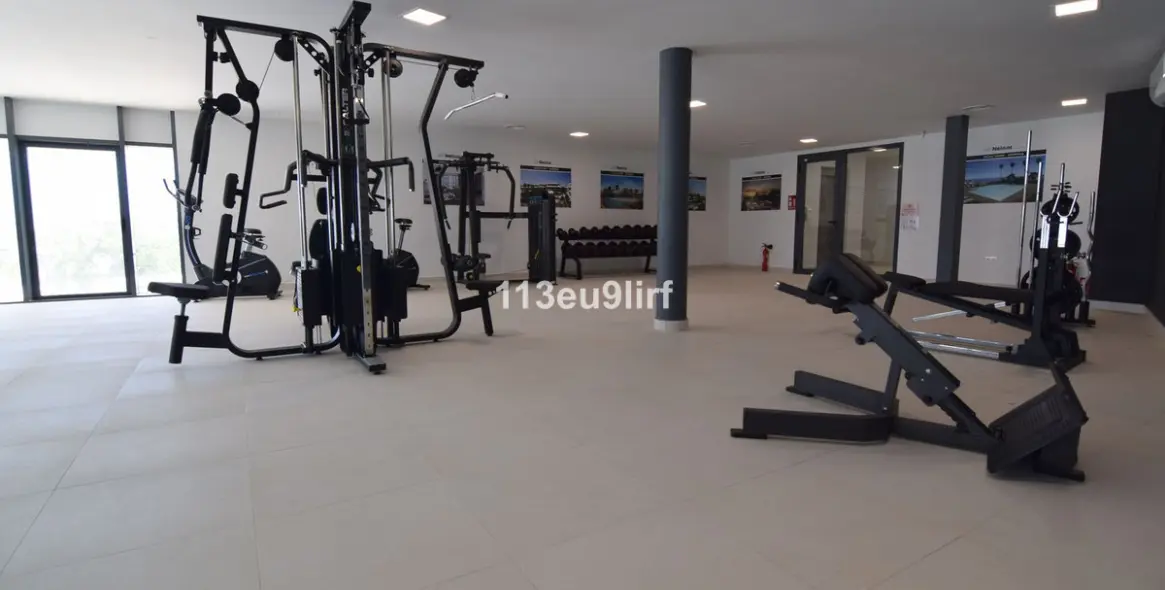 Sale of ground floor apartment in Estepona 31