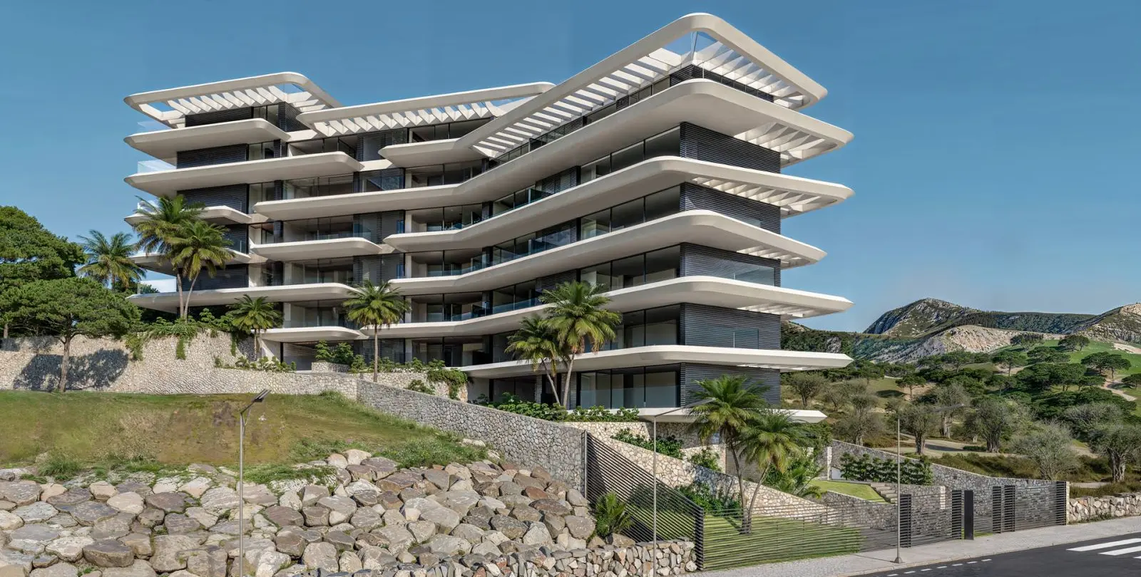 Sale of middle floor apartment in Estepona 1