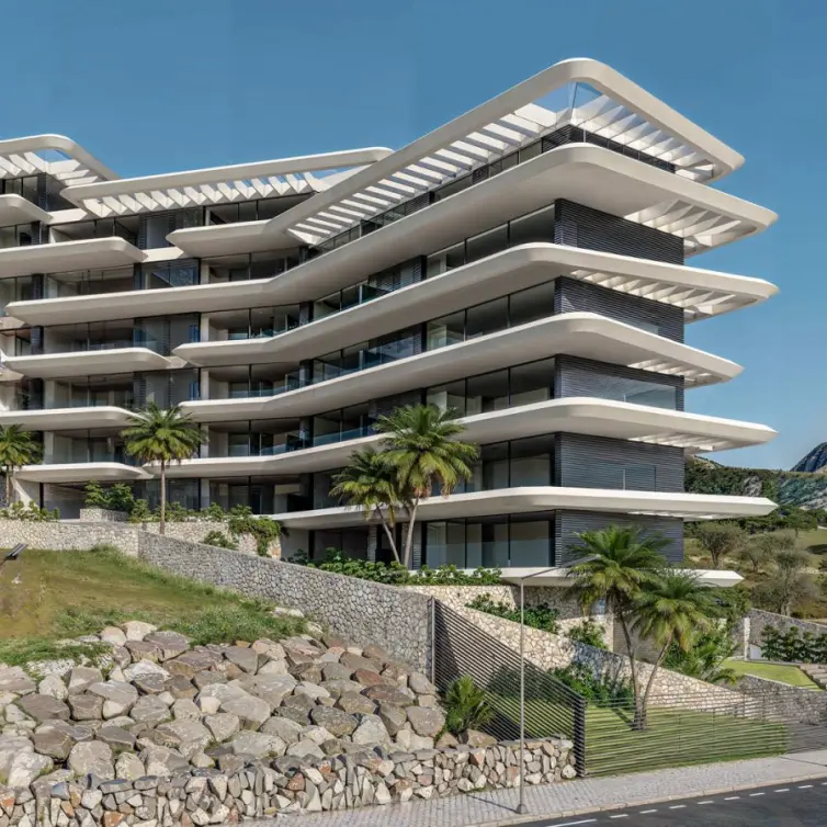Sale of middle floor apartment in Estepona
