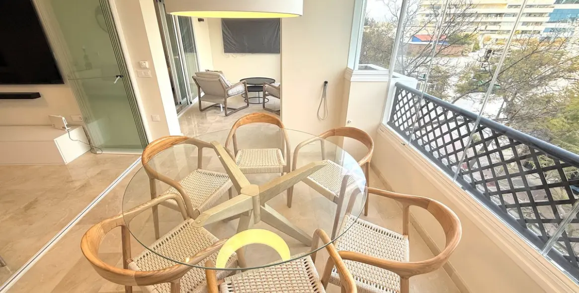 Short-term rent of middle floor apartment in Puerto Banús 6