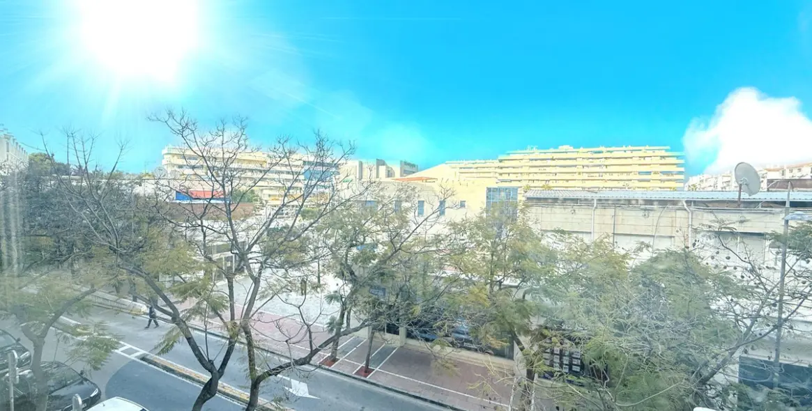 Short-term rent of middle floor apartment in Puerto Banús 10