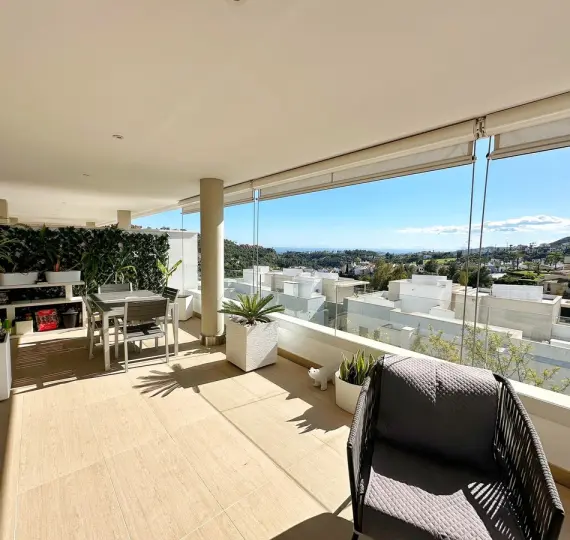 Sale of middle floor apartment in Los Arqueros