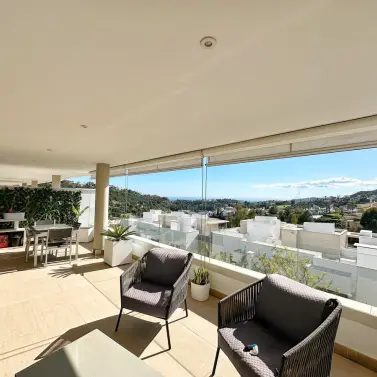 Sale of middle floor apartment in Los Arqueros