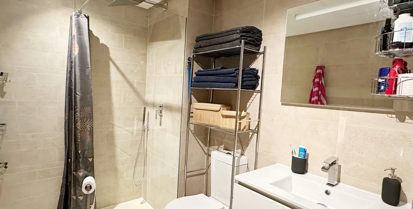Sale of middle floor apartment in Los Arqueros 17