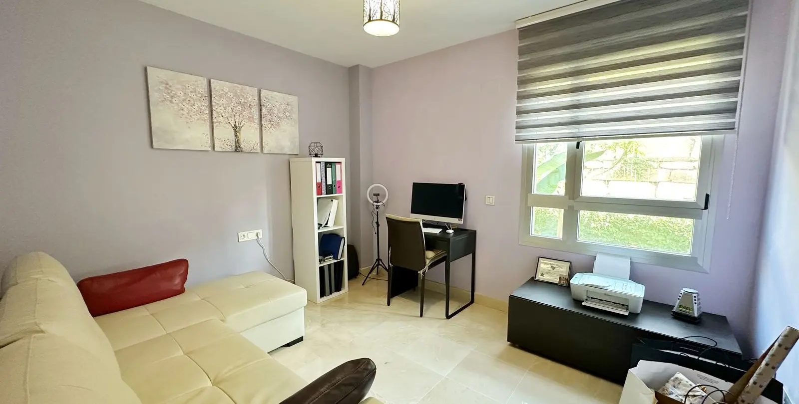 Sale of middle floor apartment in Los Arqueros 15