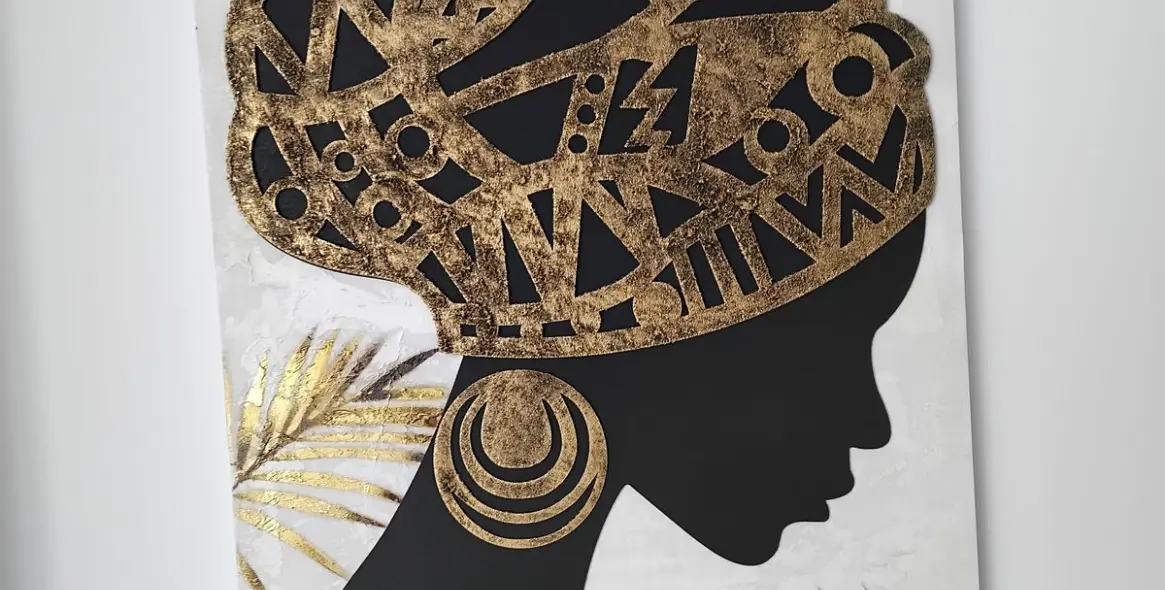 Sale of middle floor apartment in Puerto Banús 11