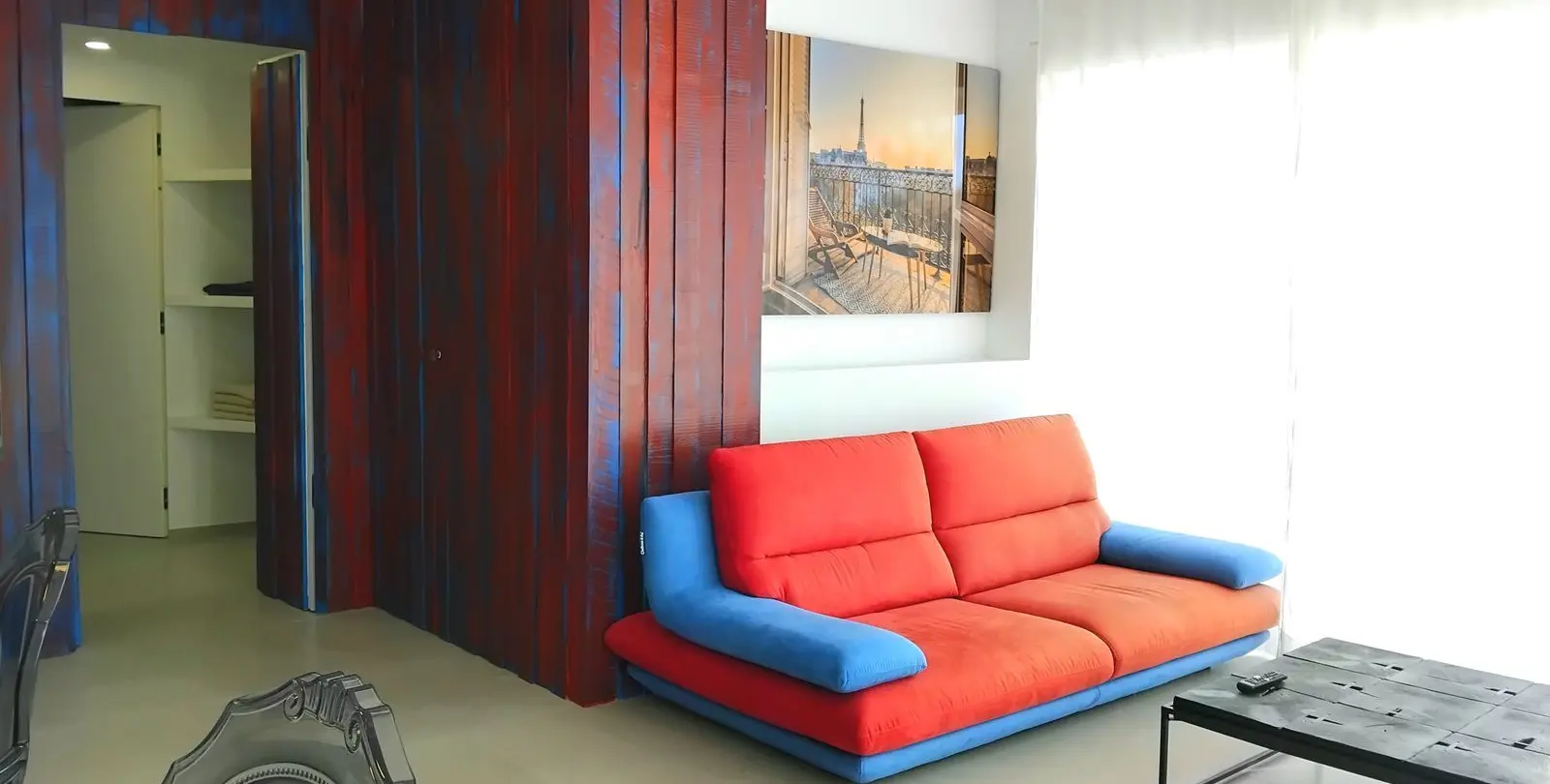Sale of middle floor apartment in Puerto Banús 1