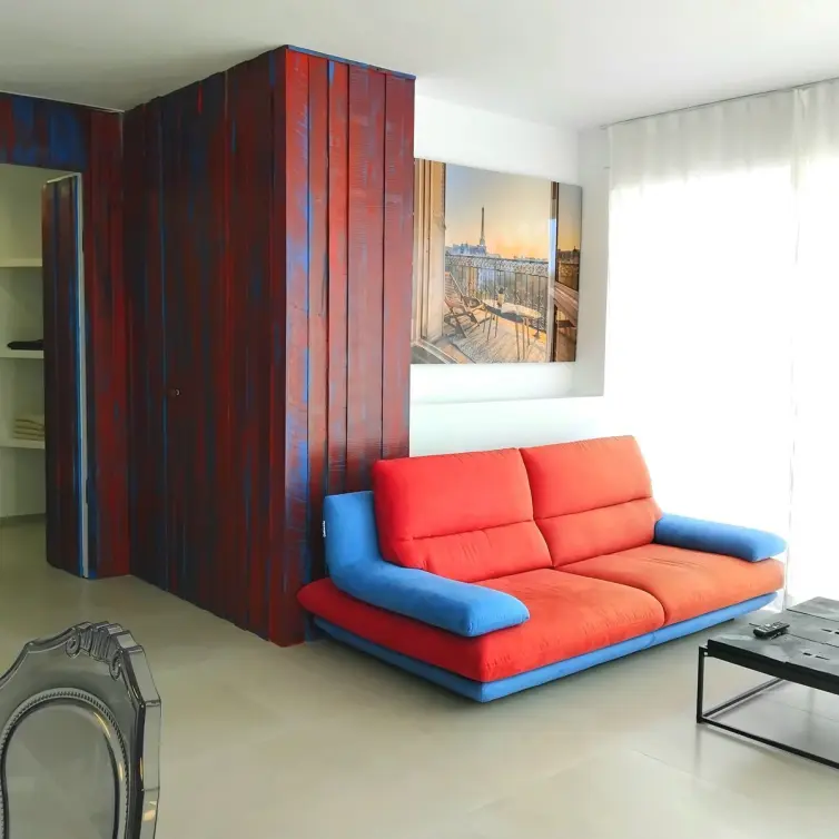 Venta de apartamento en planta media en Puerto Banús