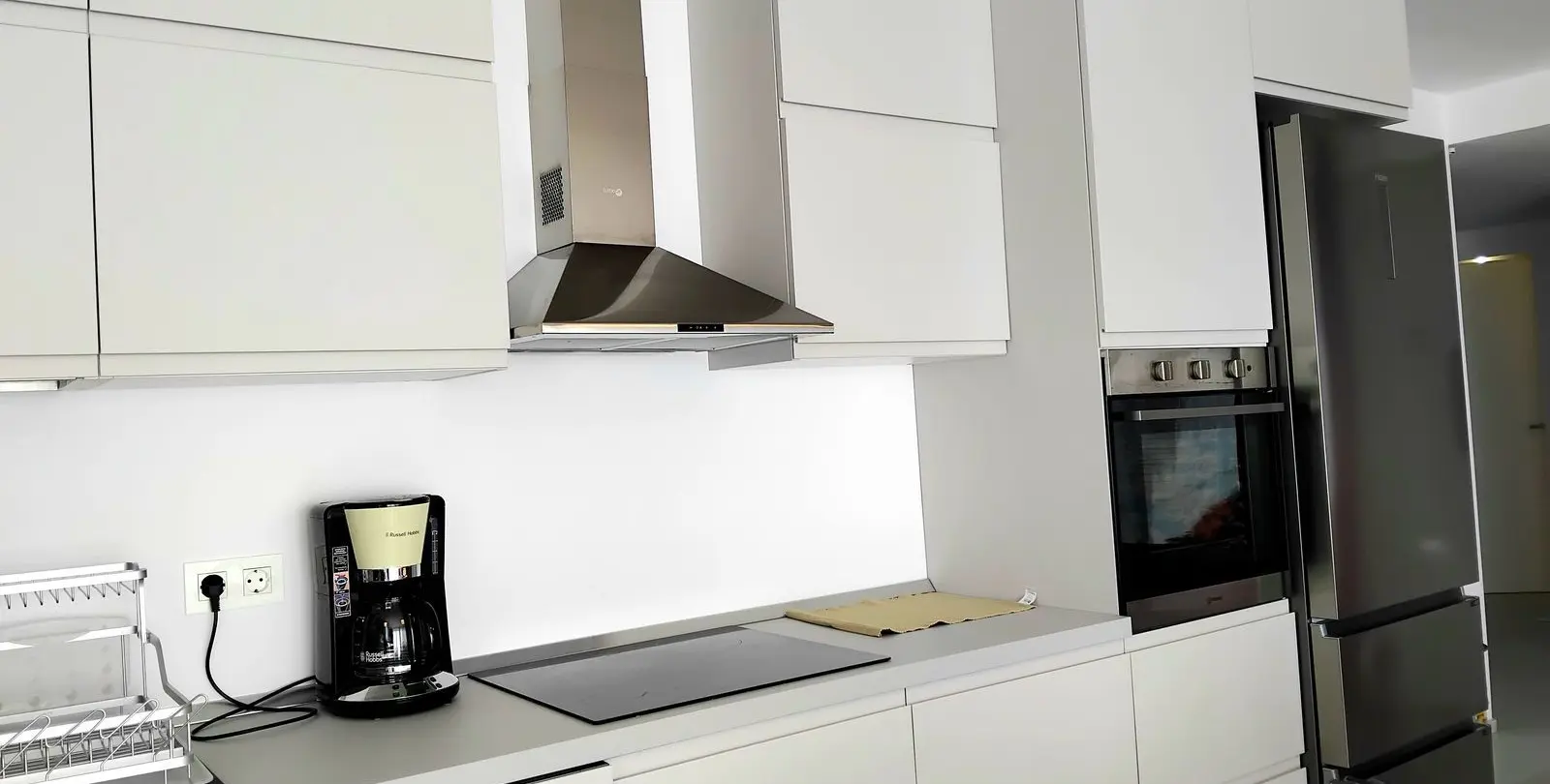 Sale of middle floor apartment in Puerto Banús 6