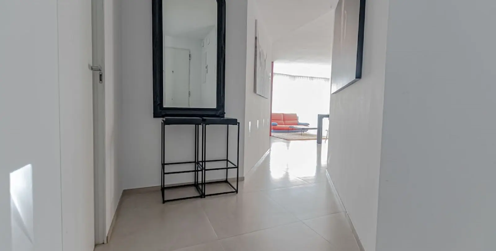 Sale of middle floor apartment in Puerto Banús 7
