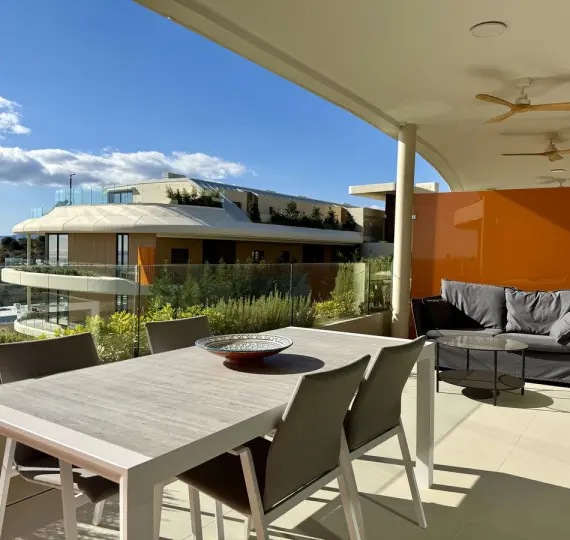 Продажа апартаментов на среднем этаже в Fuengirola