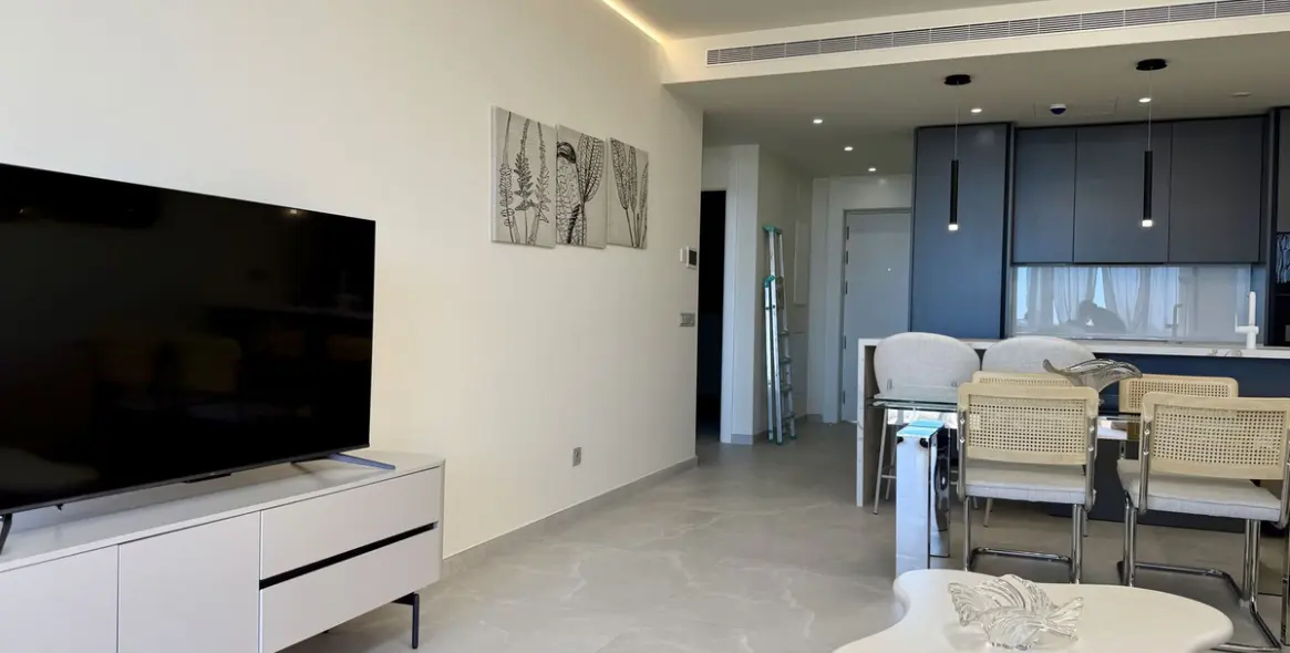 Sale of middle floor apartment in Fuengirola 6