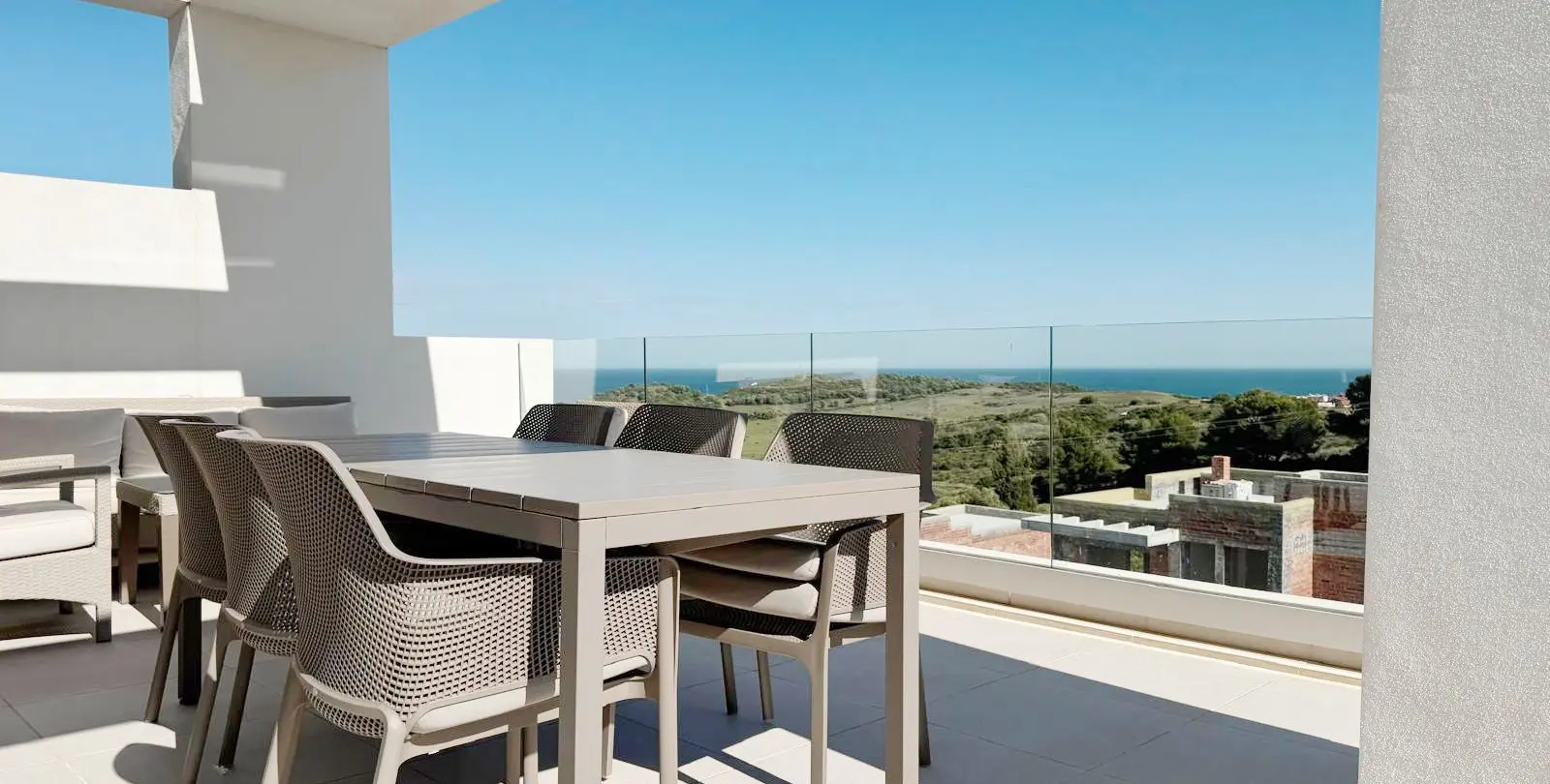 Sale of penthouse in Estepona 5