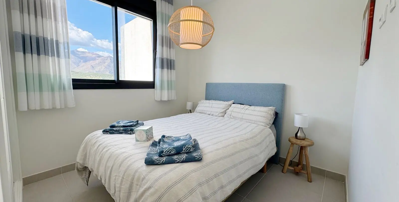 Sale of penthouse in Estepona 13
