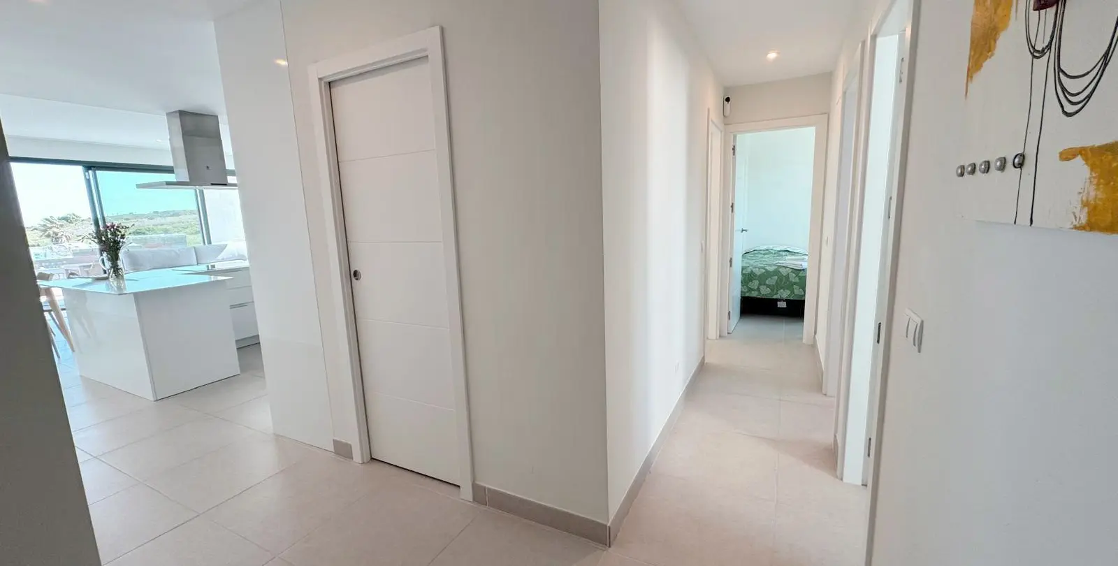 Sale of penthouse in Estepona 18
