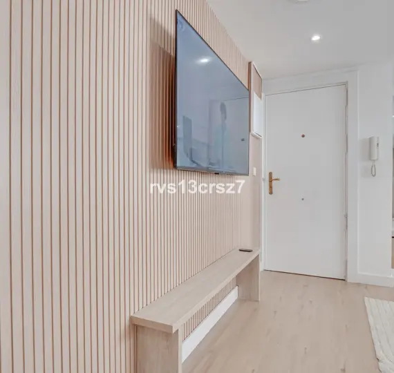 Sale of middle floor apartment in Marbella