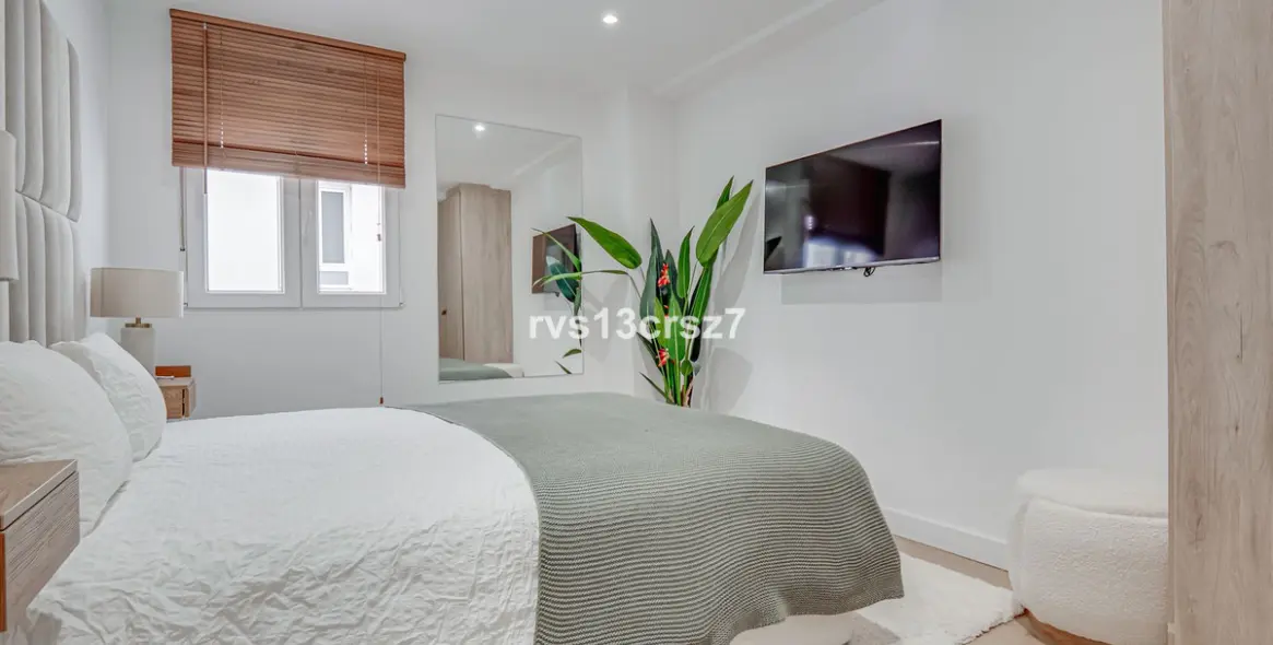 Sale of middle floor apartment in Marbella 8