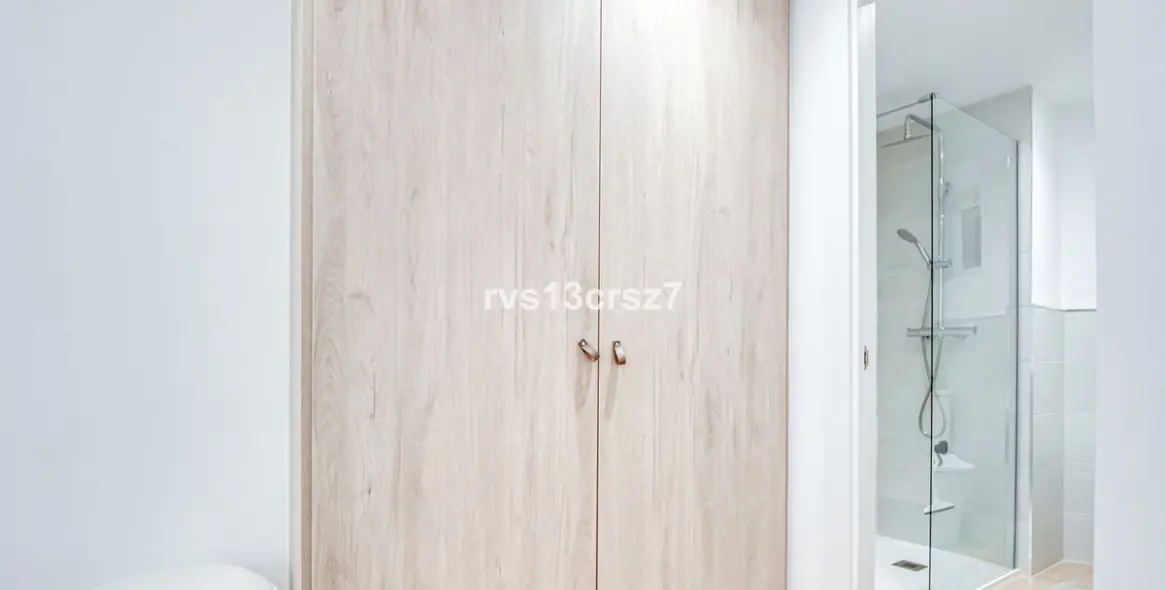 Sale of middle floor apartment in Marbella 10