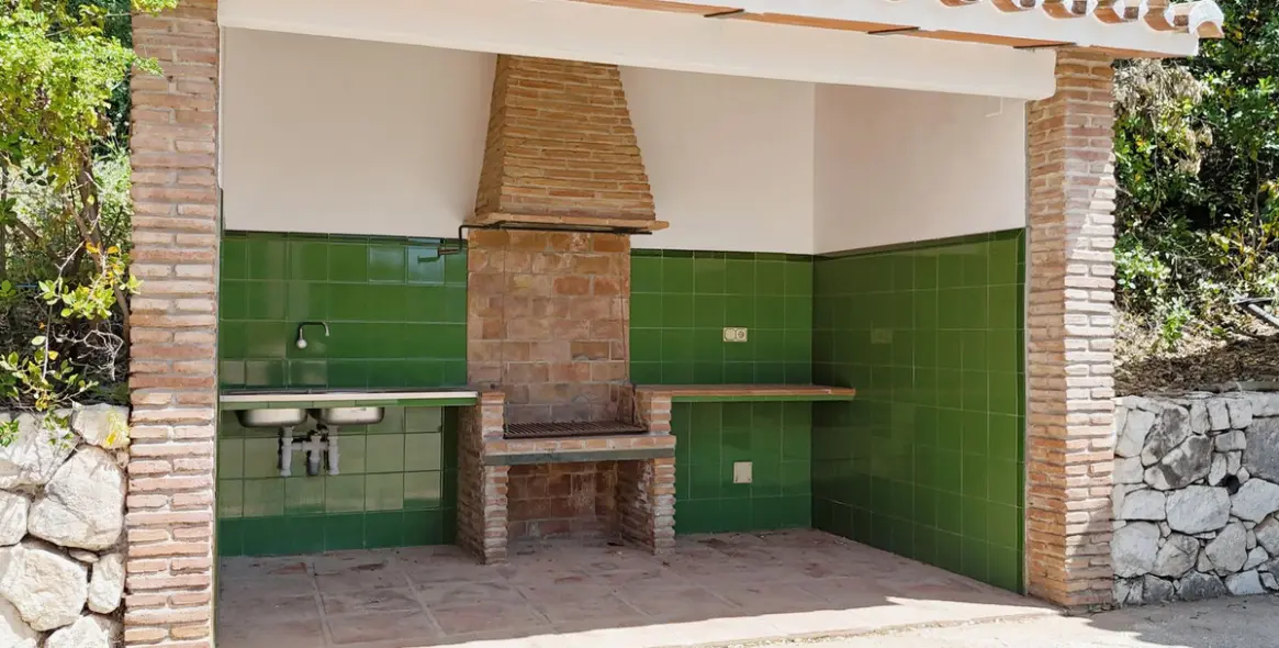 Продажа  отдельно стоящей виллы в Alhaurín el Grande 10