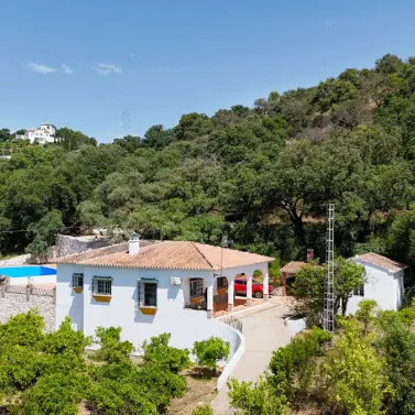 Продажа  отдельно стоящей виллы в Alhaurín el Grande