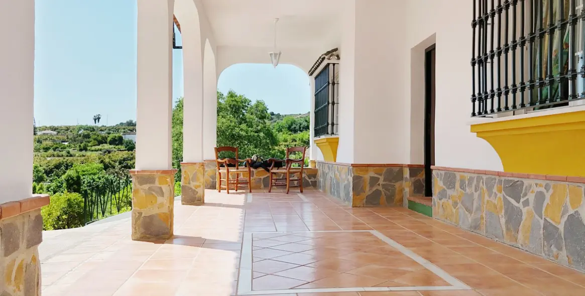 Продажа  отдельно стоящей виллы в Alhaurín el Grande 11