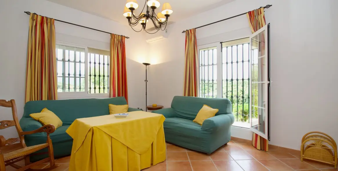 Продажа  отдельно стоящей виллы в Alhaurín el Grande 15