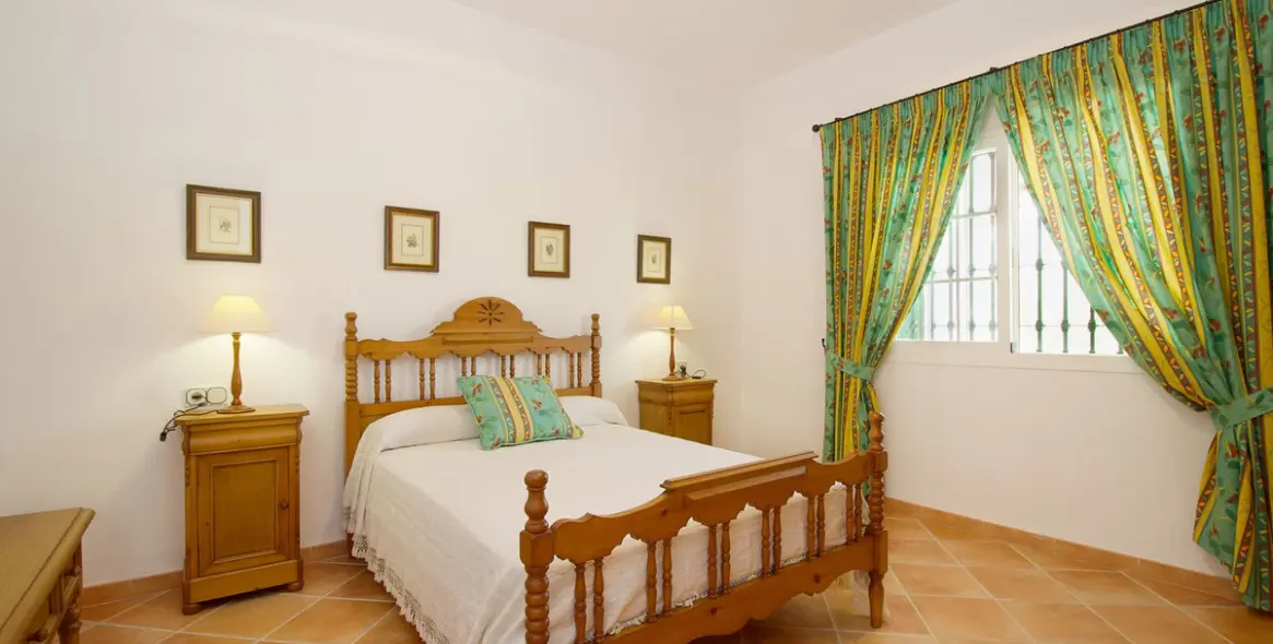 Продажа  отдельно стоящей виллы в Alhaurín el Grande 18