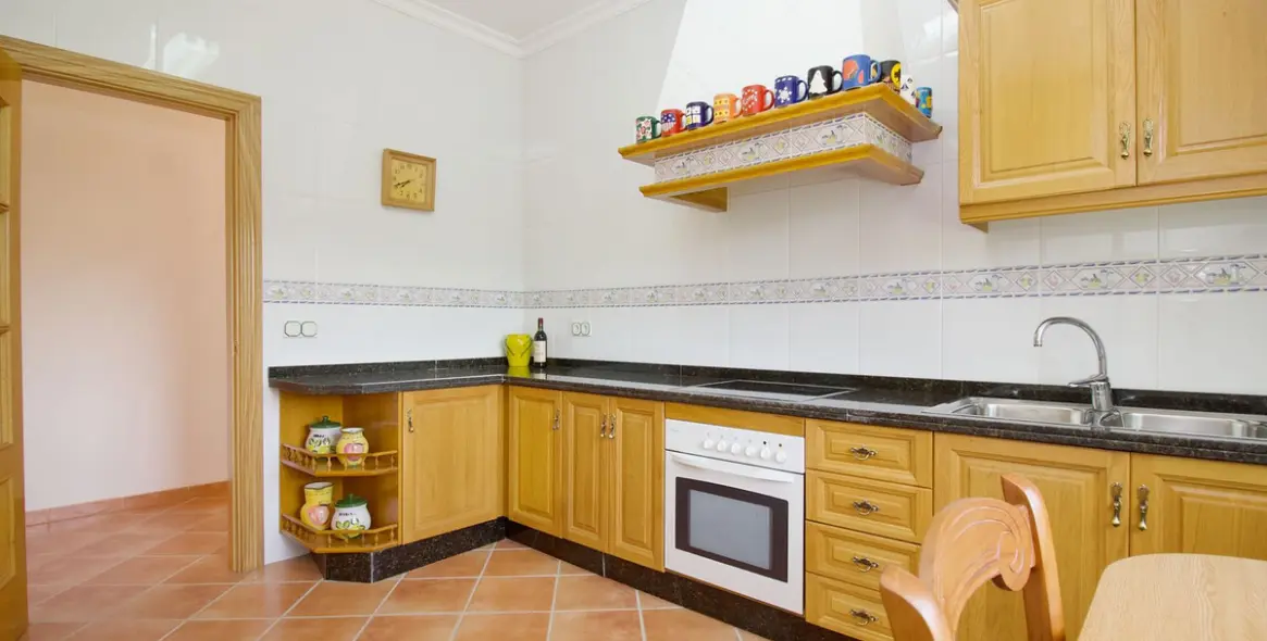 Продажа  отдельно стоящей виллы в Alhaurín el Grande 25