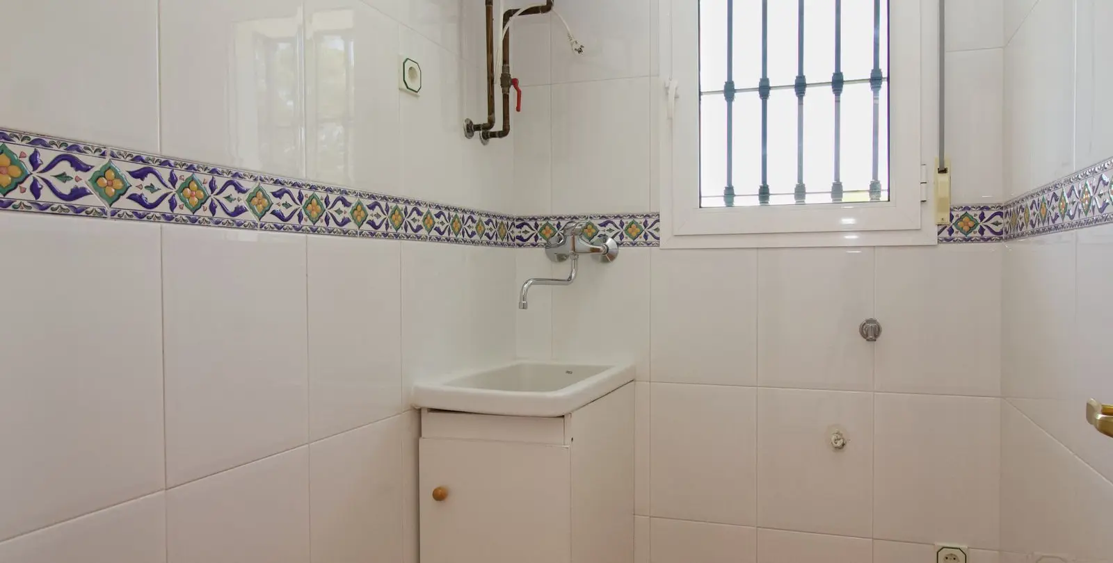 Продажа  отдельно стоящей виллы в Alhaurín el Grande 35