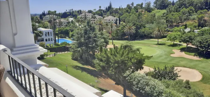 Sale of penthouse in La Quinta 0