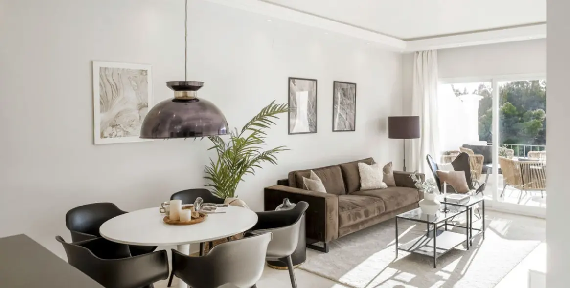 Sale of penthouse in La Quinta 5