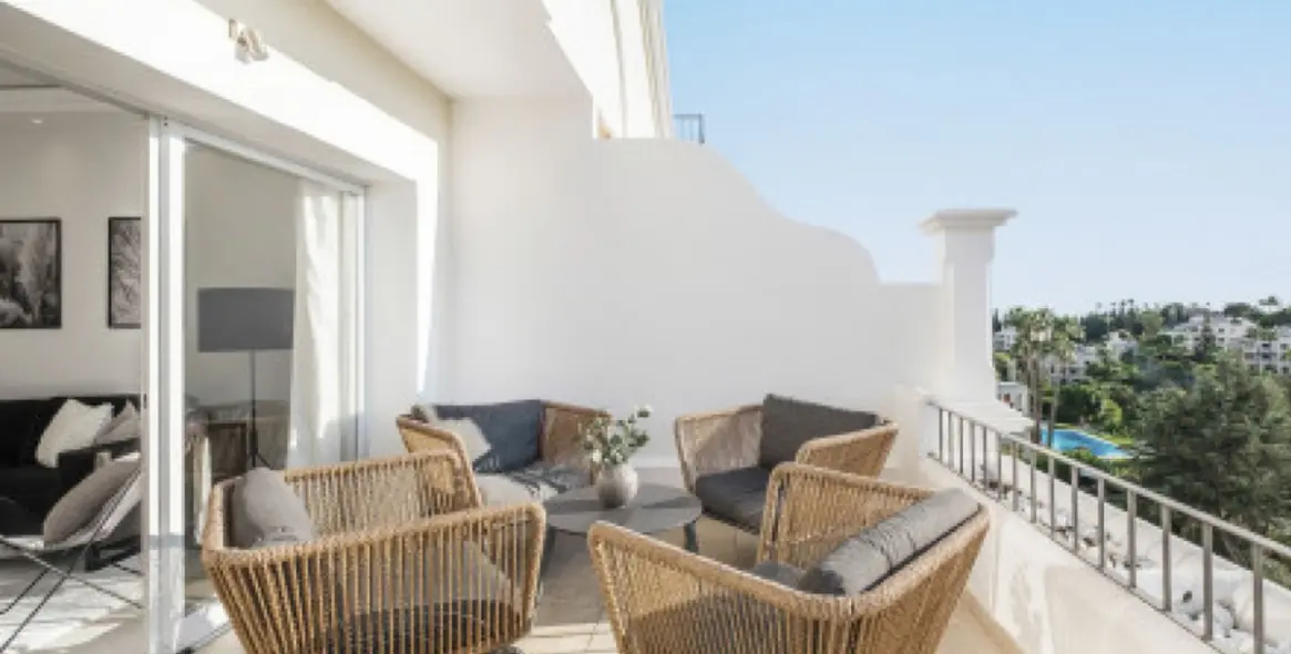 Sale of penthouse in La Quinta 6