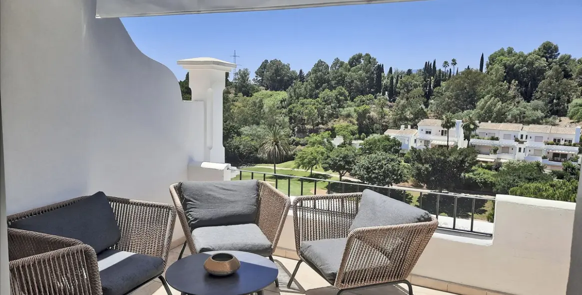 Venta de ático en La Quinta 31