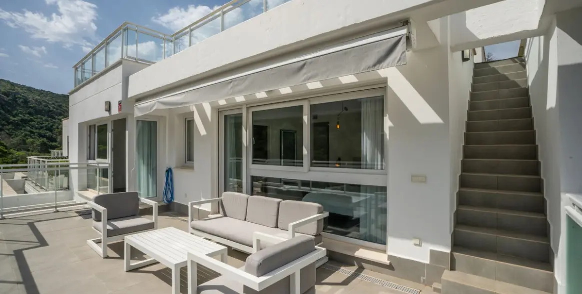 Sale of penthouse in Benahavís 4