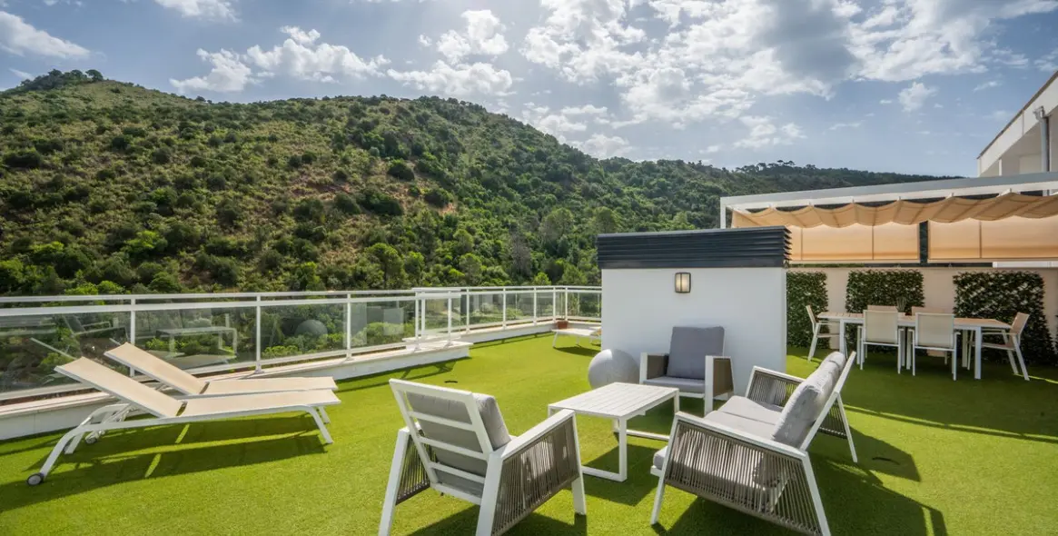 Sale of penthouse in Benahavís 8