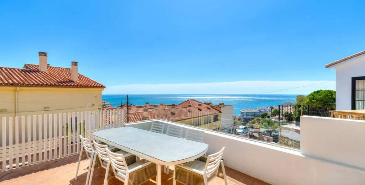 Sale of detached villa in Torreblanca 2