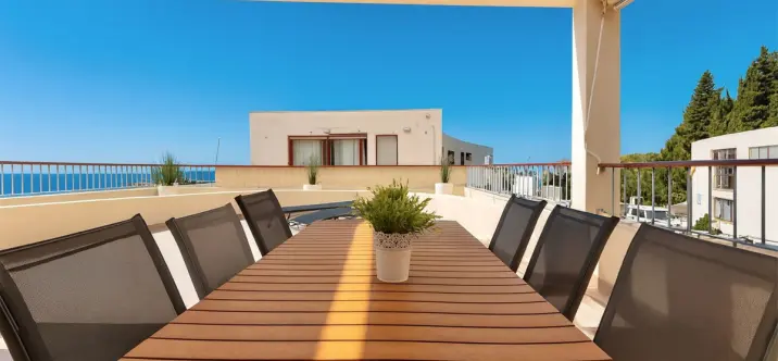 Venta de ático en Altos de los Monteros 1