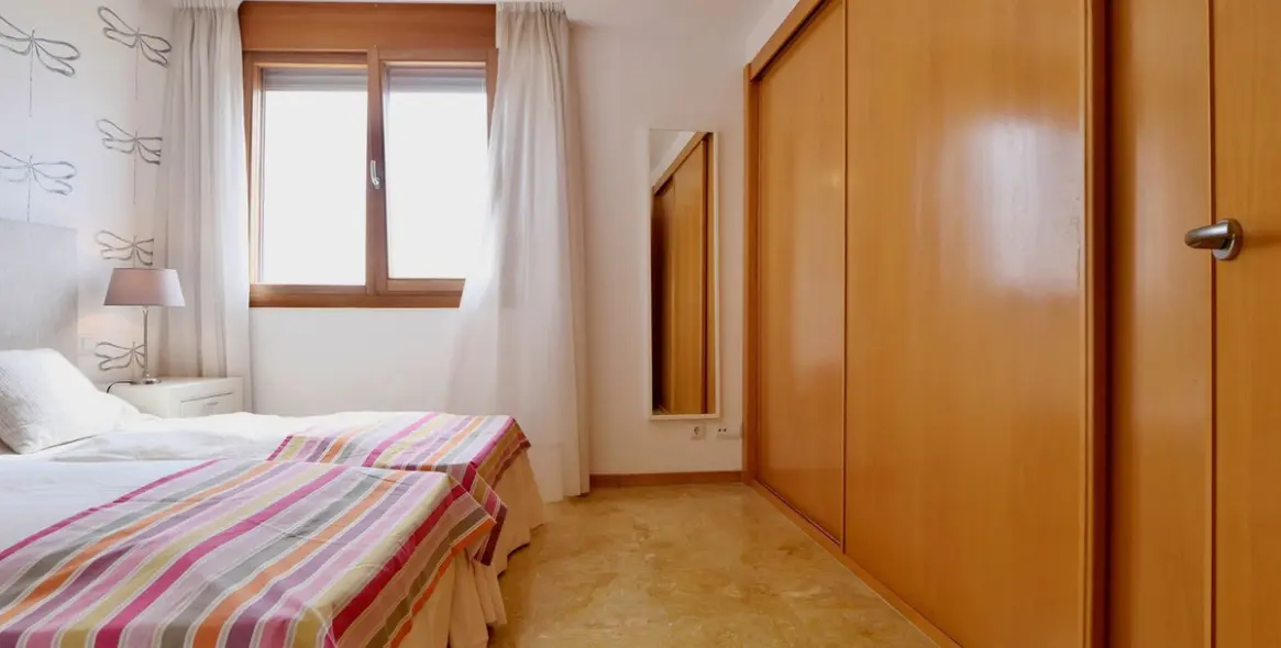 Sale of penthouse in Altos de los Monteros 17