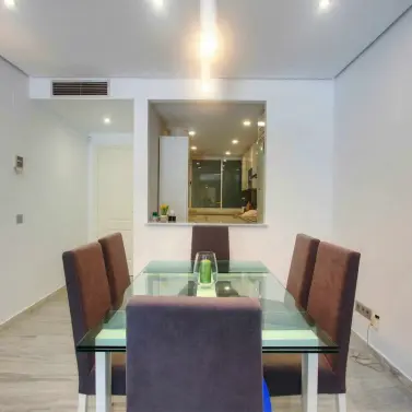 Venta de apartamento en planta baja en Elviria