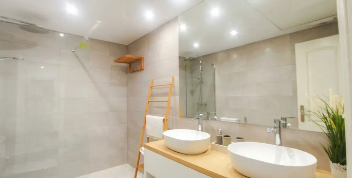 Продажа апартаментов на первом этаже в Elviria 9