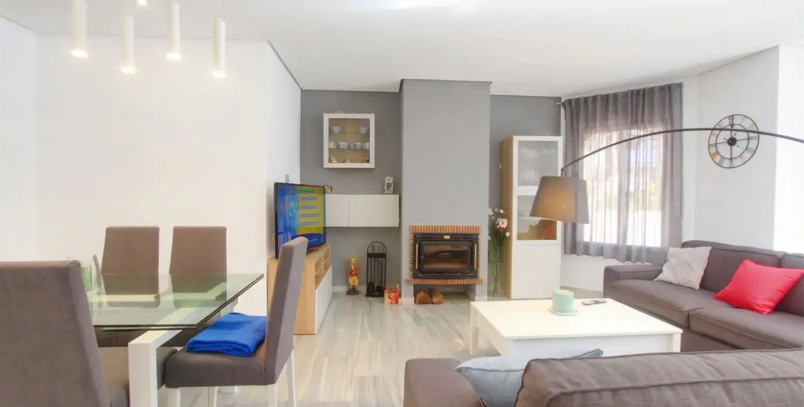 Продажа апартаментов на первом этаже в Elviria 11